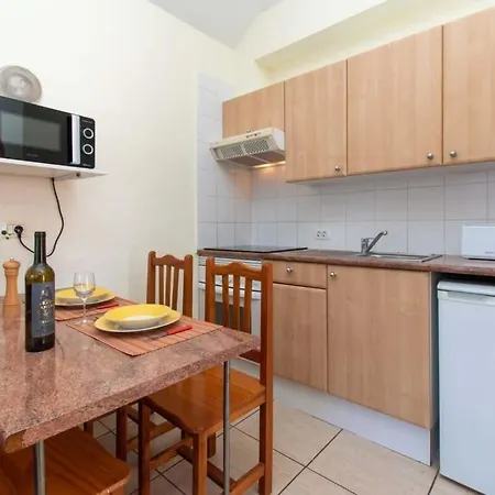 Diamantes 23 - One Bed * Los Cristianos (Tenerife)